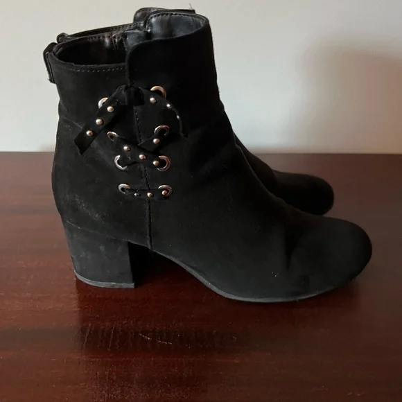 Circus by Sam Edelman Boots - Picture 1 of 9